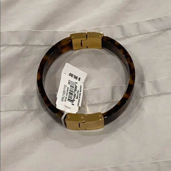 Michael Kors Tortoiseshell bangle - Picture 6 of 8